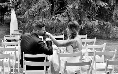 Bodas en la playa de Sant Boi de Llobregat: Romance frente al mar